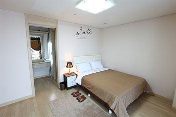 Hotel Brown Serviced 3*