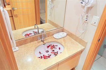 Brown Serviced Hotel 3*