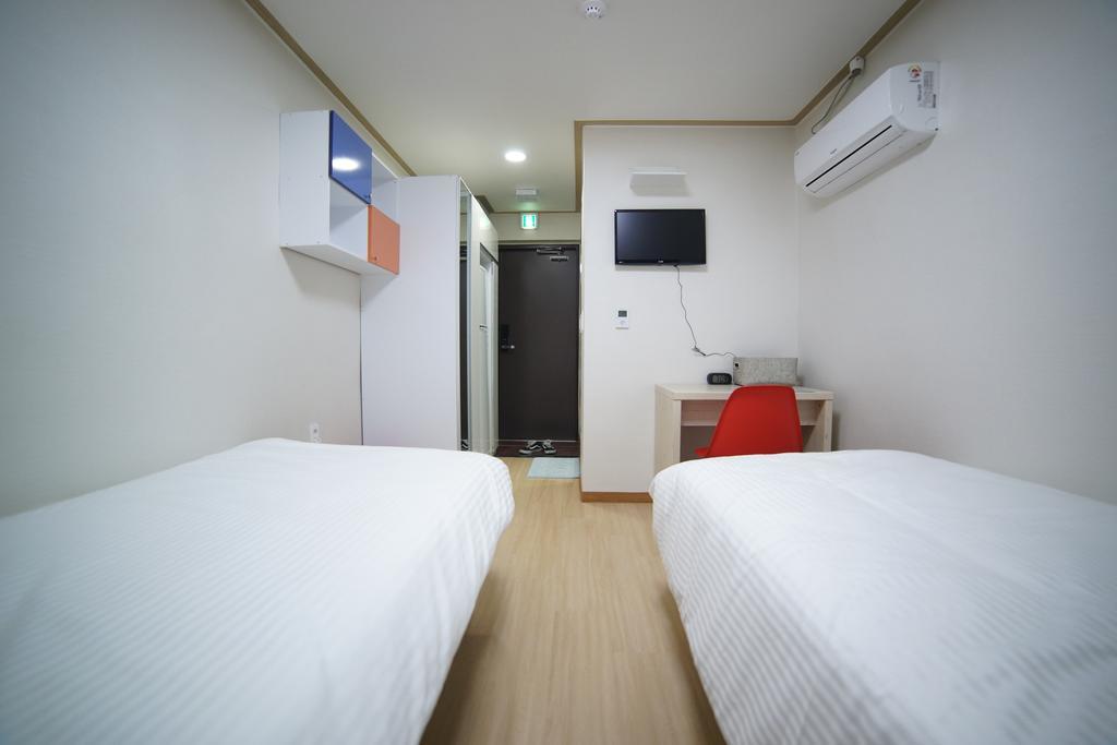 Cozybox Guest house *