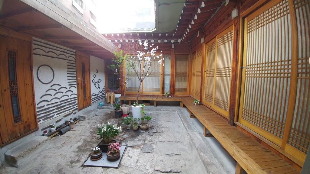 Charm Hanok Rumah tetamu 2*