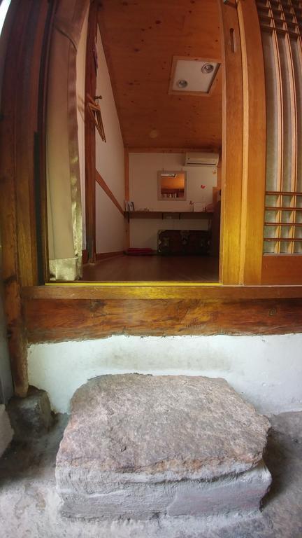 Rumah tetamu Charm Hanok Seoul