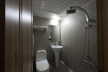 Peanut Hostel