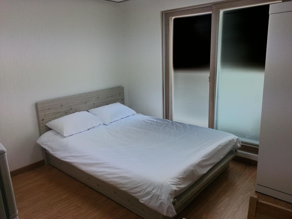 Stay Hongdae & Sinchon