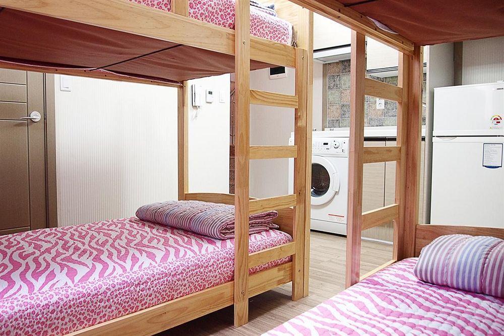 Pencil Hotel