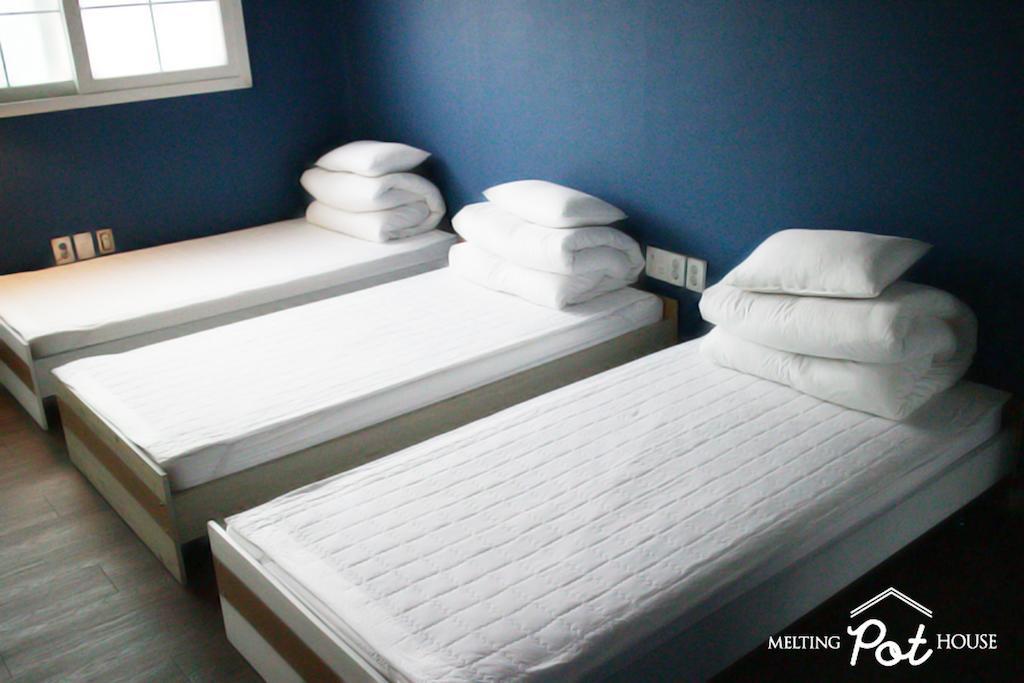 Rumah tetamu Melting Pot House 2*