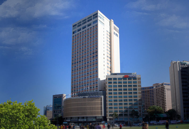 Hotel President