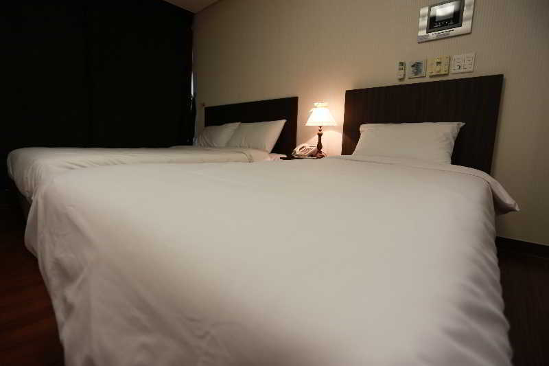 Hotel Brown Serviced