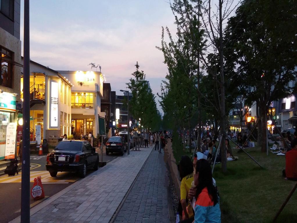 Rumah tetamu Cornerstone Seoul