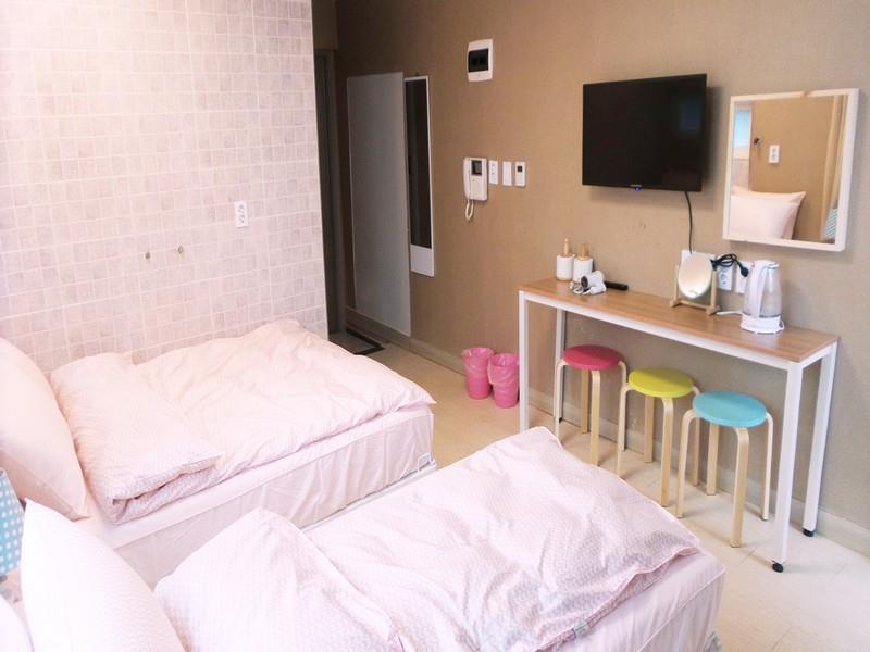 Guest house Hongdae Lailai House 2*