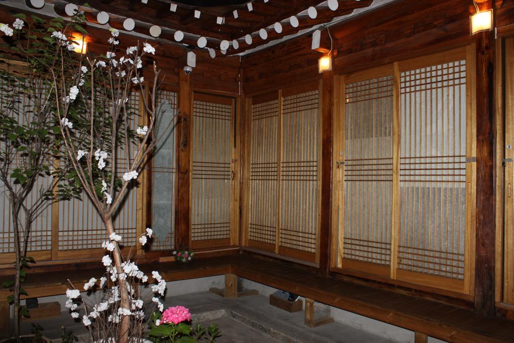 Rumah tetamu Charm Hanok 2*