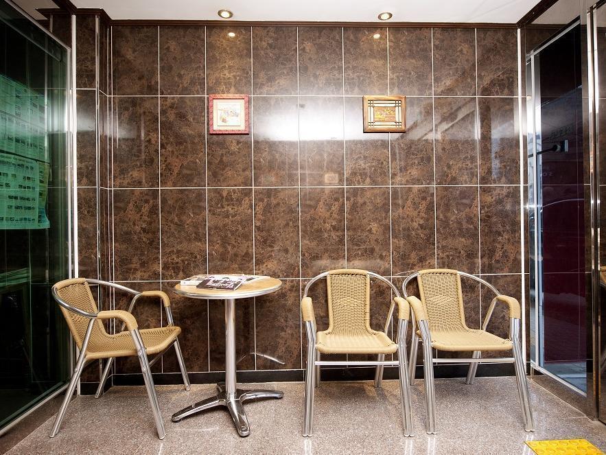D.h Sinchon Casa de hóspedes