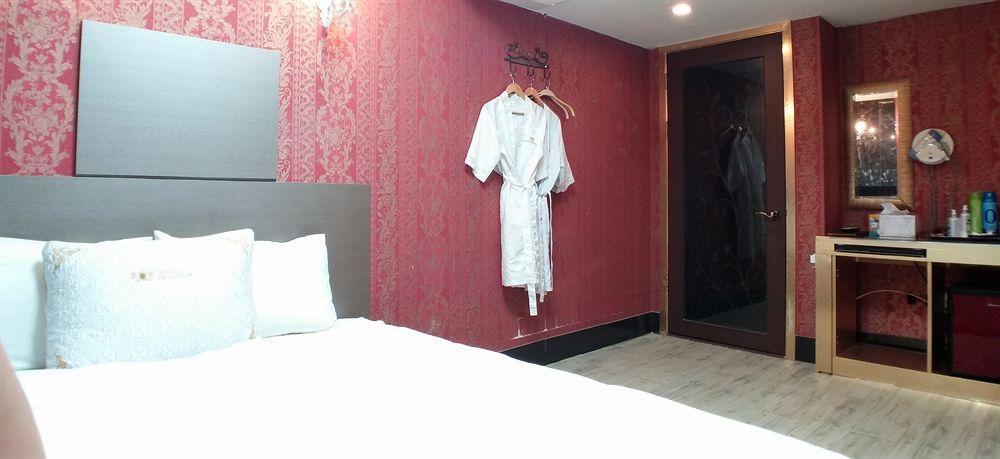 Benhur Jongno 2*