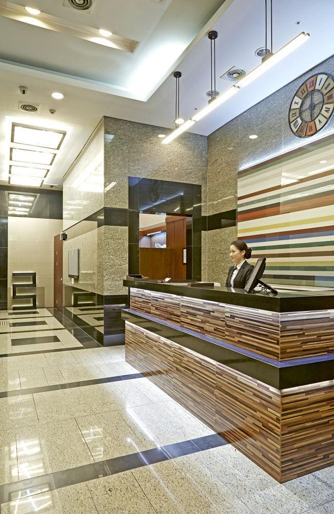 Brown Serviced Hotel