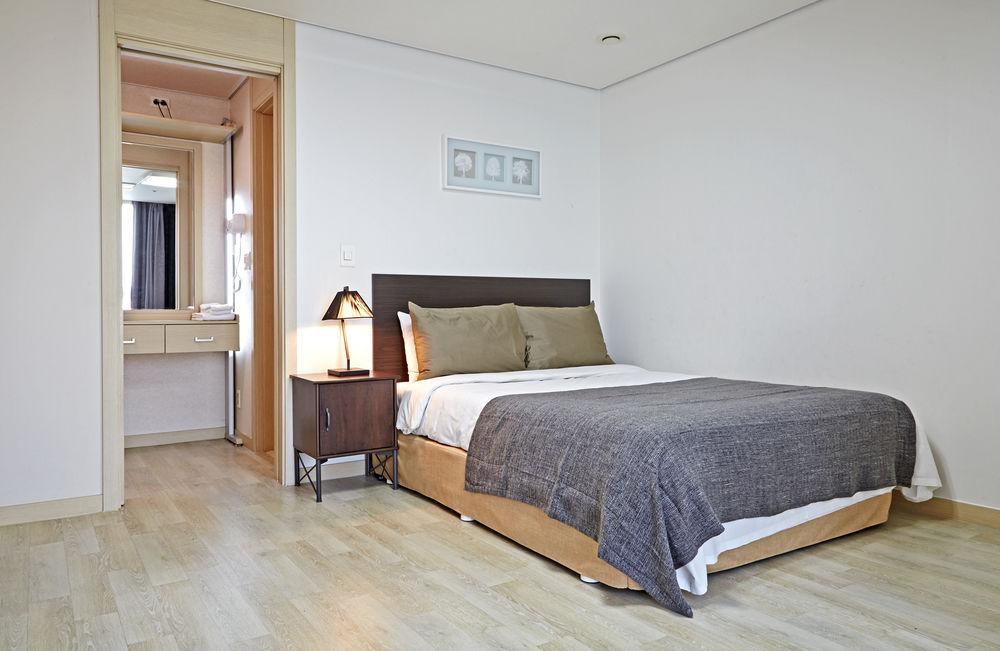 Brown Serviced Hotel 3*