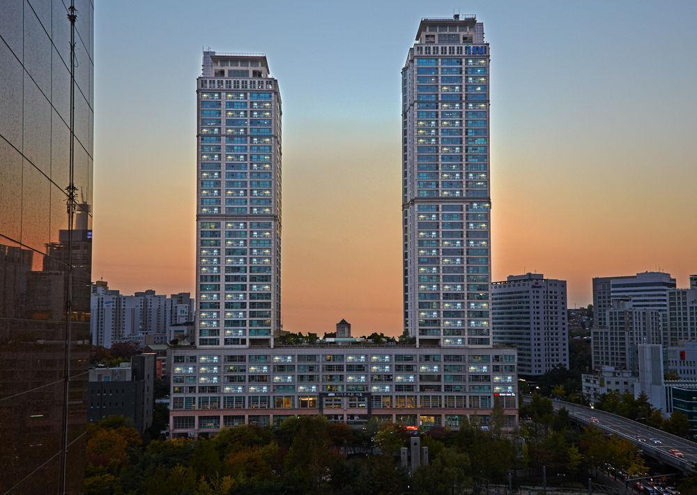 Brown Serviced Hotel