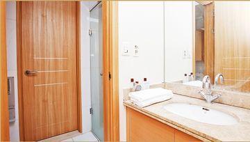 Brown Serviced Hotel 3*