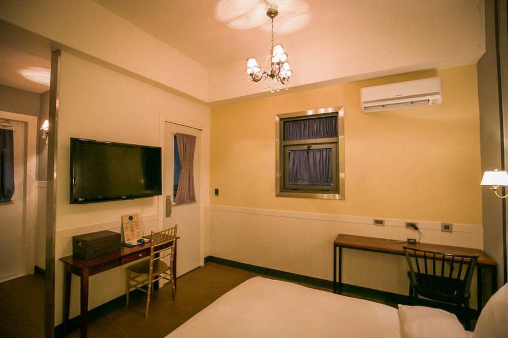 648 Hotel 2*