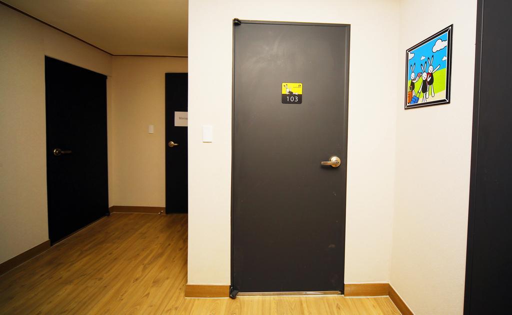 24 Guesthouse Kyunghee University Guest house 2*