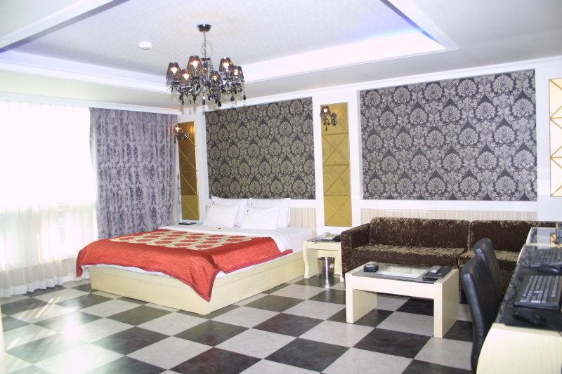 Hotel The View 2*