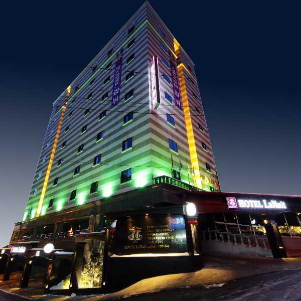 Hotel La Nuit