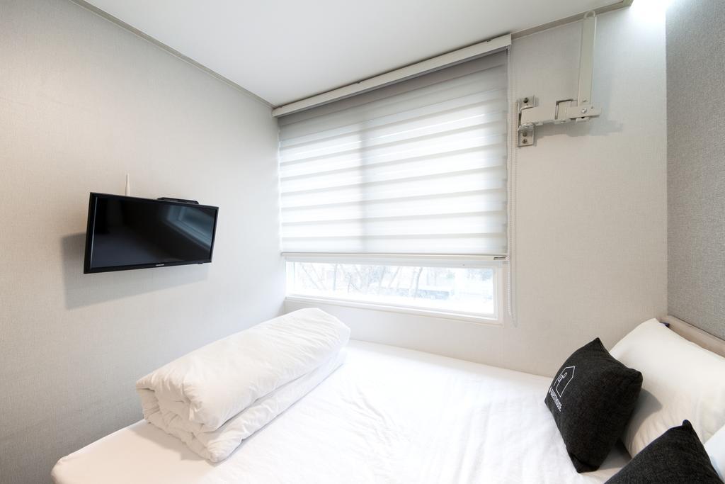 K-grand Hostel *