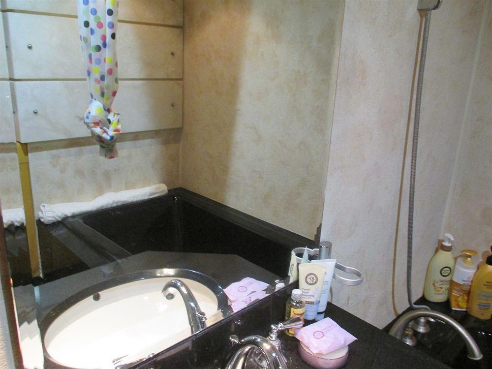 Hotel River View House 2*