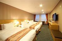 Ramada Jongno Hotel