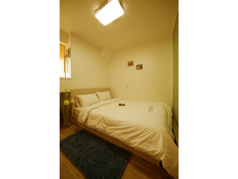 Guest house Road House Myeongdong Seoul