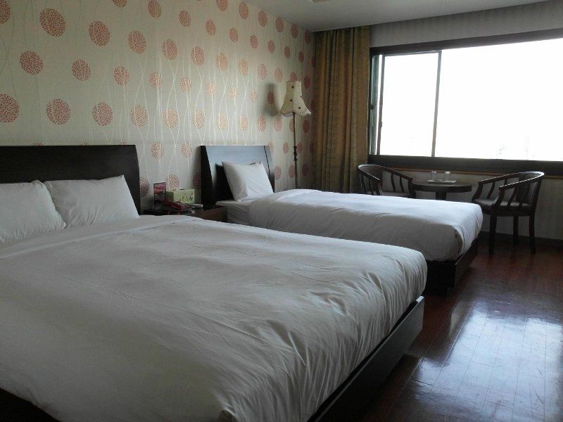 New Hilltop Hotel 3*