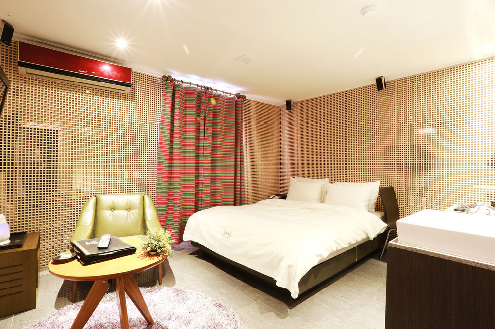 Cello Motel 2*