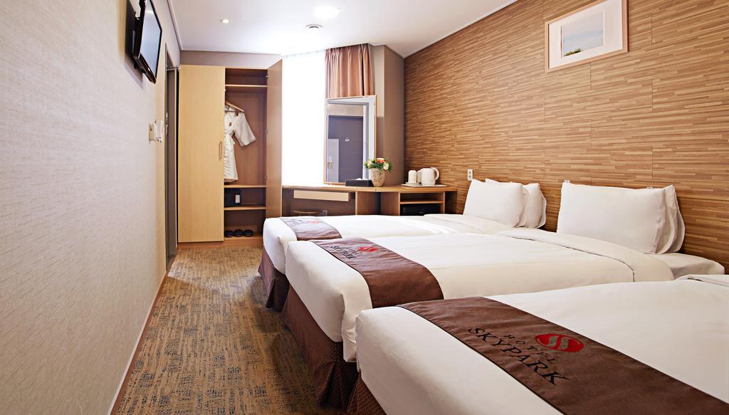 Hotel Skypark Myeongdong 2 Seoul