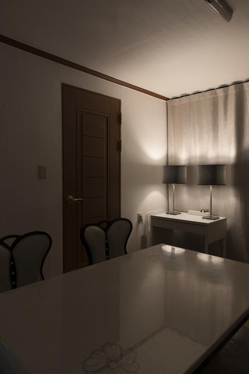 Galleria Apartment *