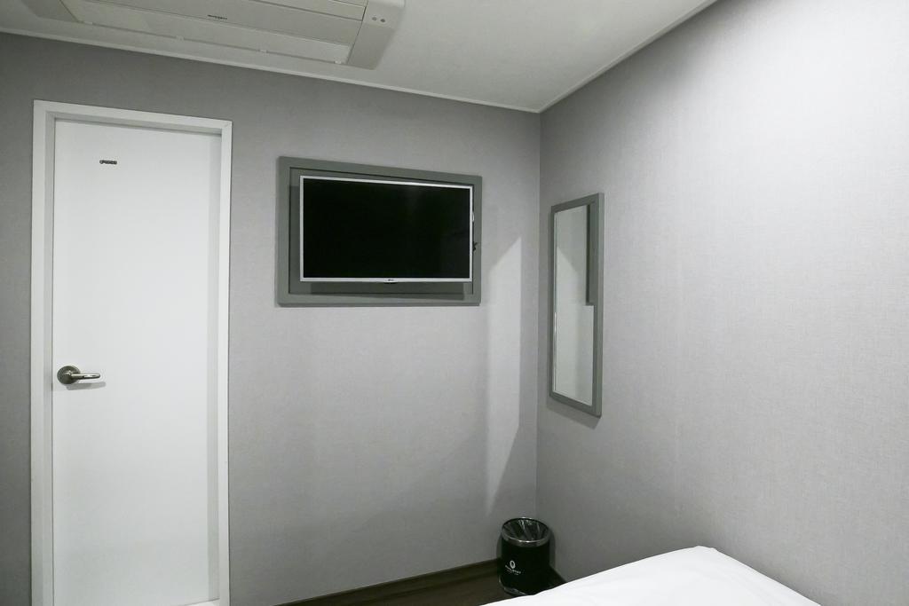 Philstay Myeongdong Station Guest house