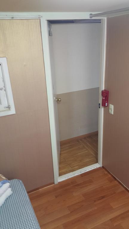 Guest house E Livingtel *