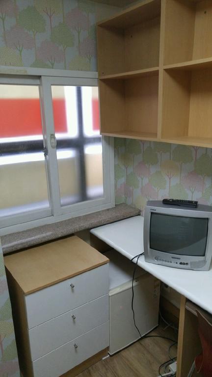 E Livingtel Guest house