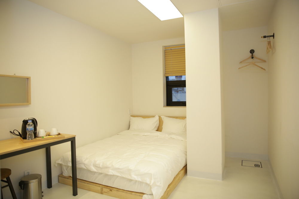 96bun;z Travellers Hotel 3*