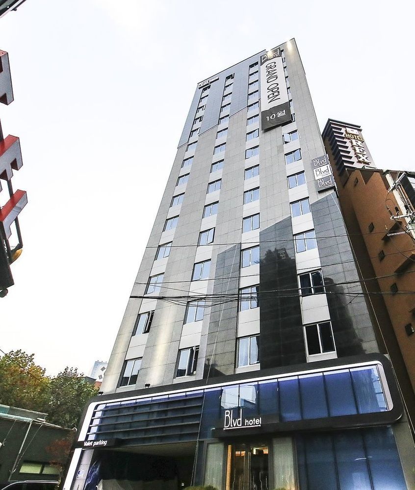 Business Blvd Ora Hotel