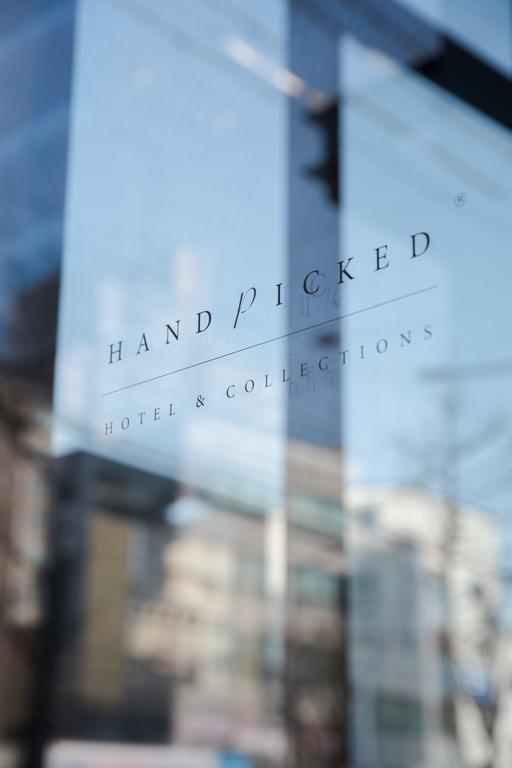 Handpicked & Collections 3*