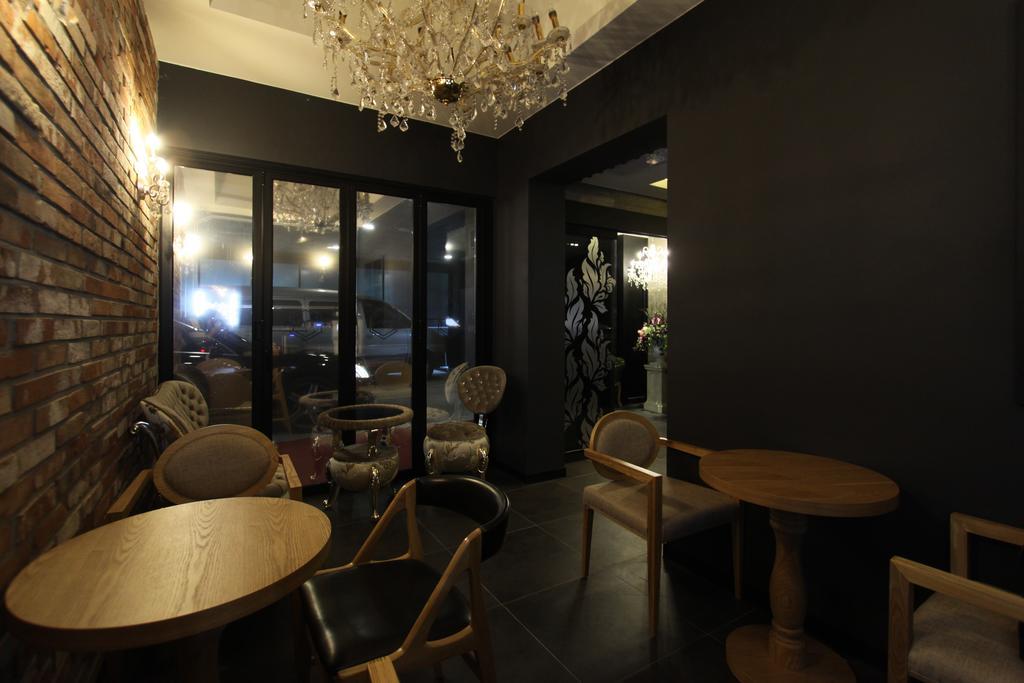 Premier Hotel Xym 2*