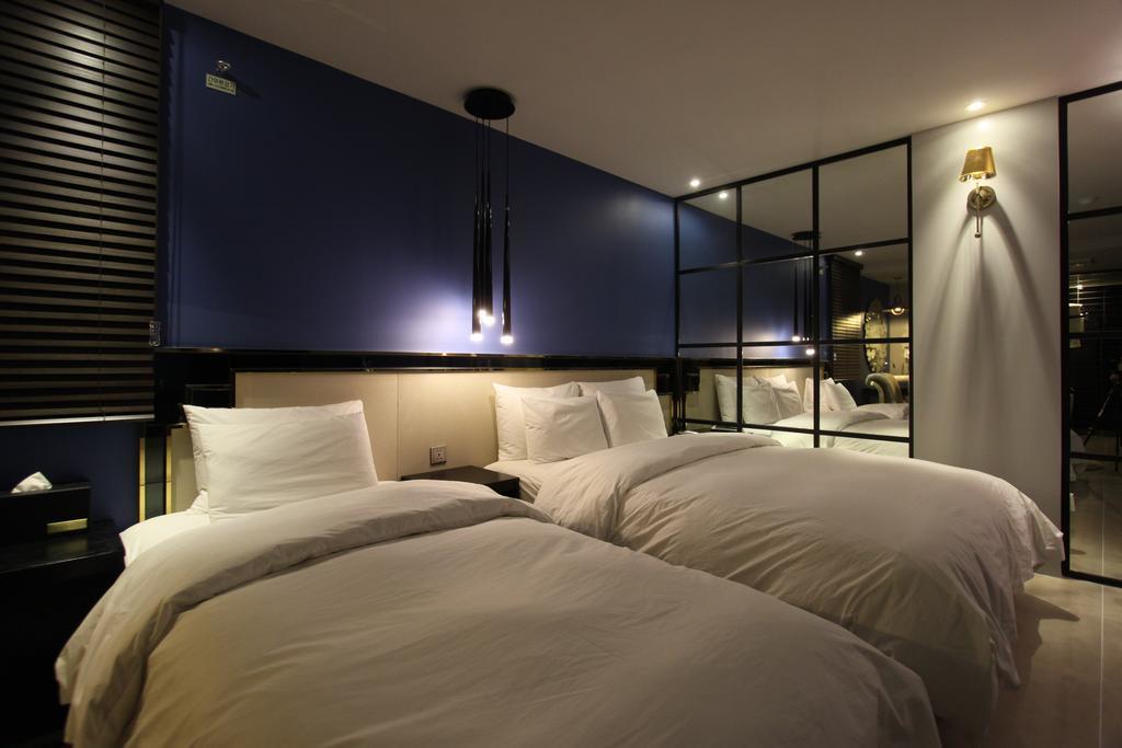 Premier Hotel Xym Hotel 2*