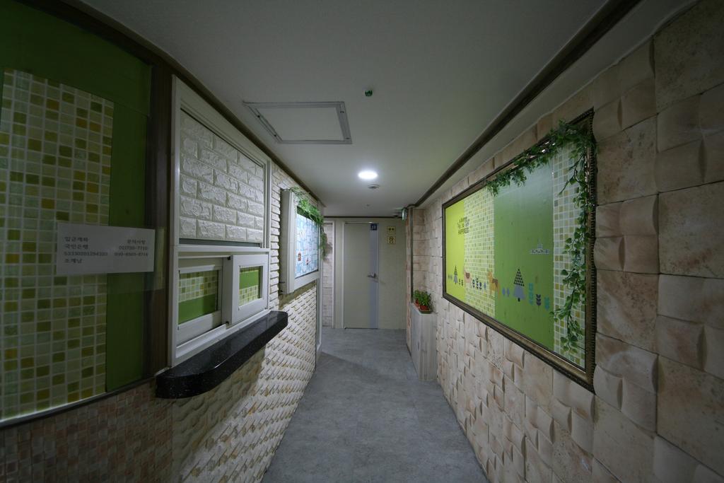 Jongro Wellbeingtel Guest house