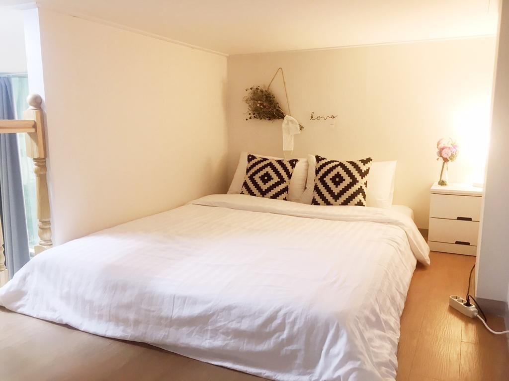 Modern House Apartment Seoul