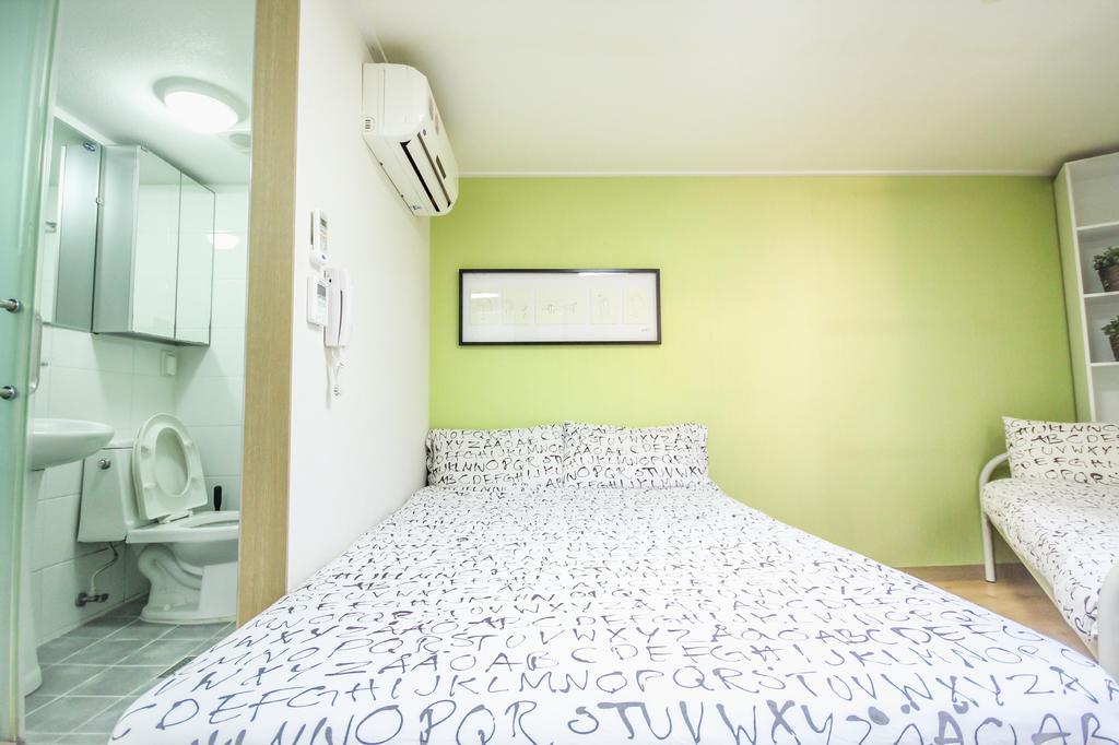 Zaza Backpackers Guest house 2*