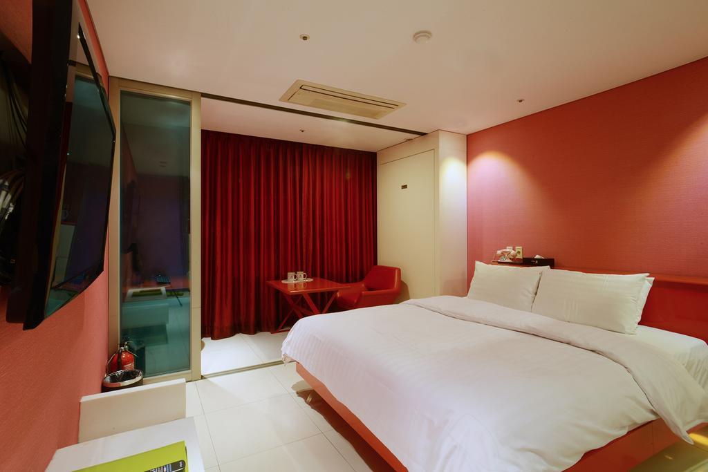 Life Style R Hotel