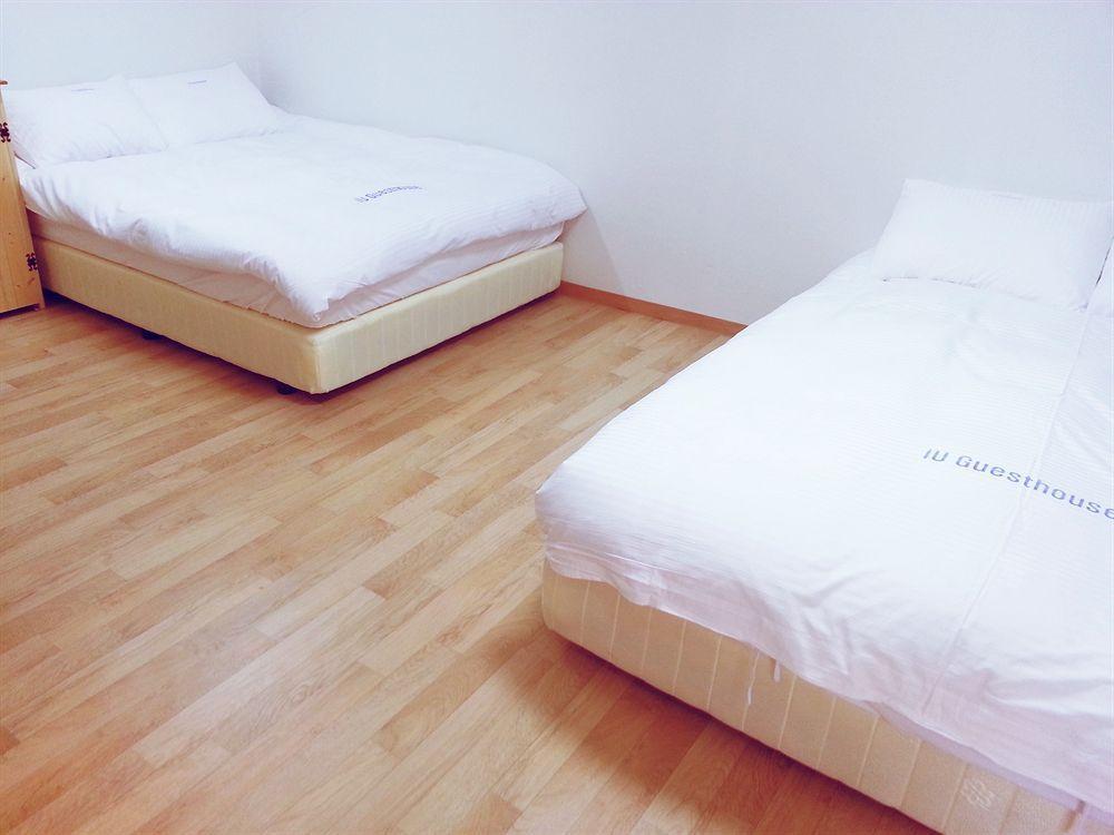 Iu Myeongdong Guest house