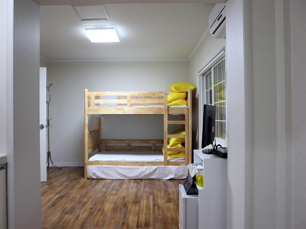 24 Namsan Garden Guest house 2*
