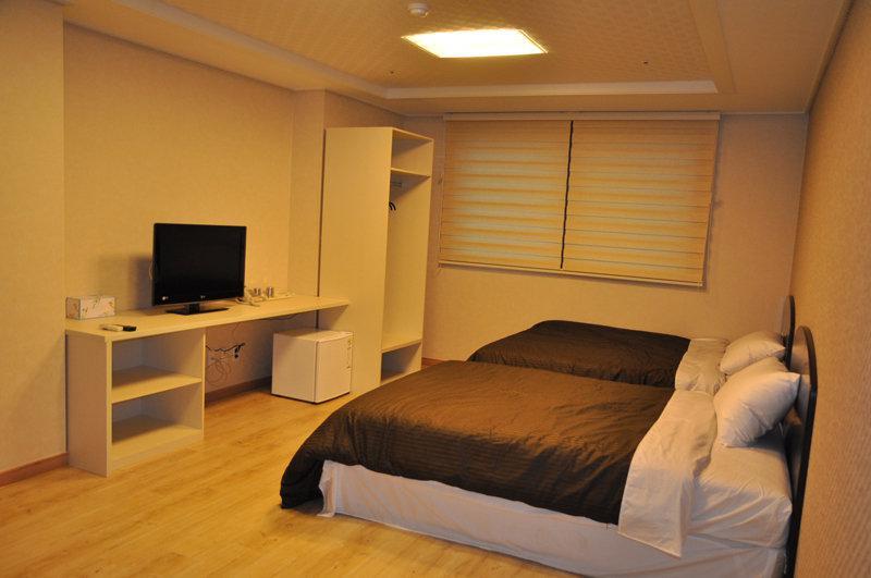 Hotel Cloud 9