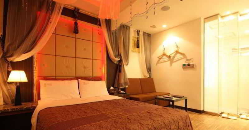 Lemong Hotel 3*