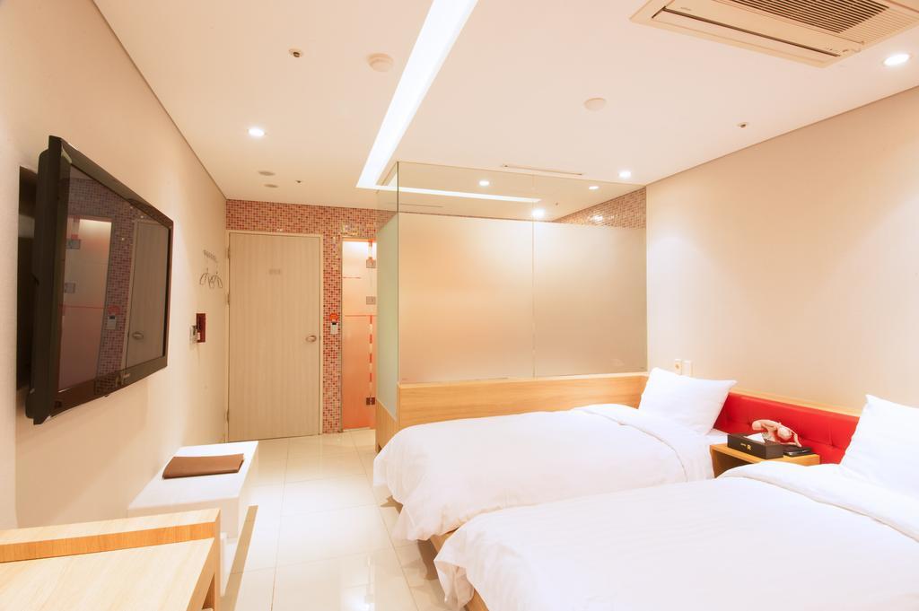 Life Style R Hotel
