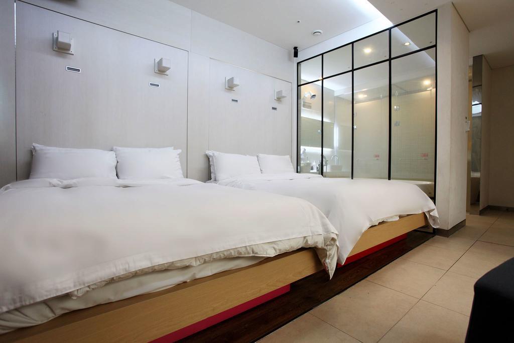 Life Style R Hotel